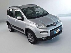 Argento metallizzato Usata 2016 Fiat Panda 4x4 S Due volumi | 7900 € (Buon prezzo)