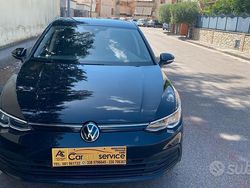 Nero Usata 2022 VW Golf VIII Life Tre volumi | 17.500 € (Super prezzo)