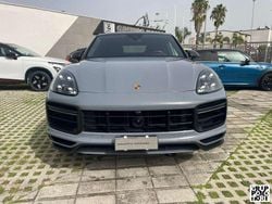 Blu Usata 2022 Porsche Cayenne Turbo GT SUV | 158.000 € (Buon prezzo)