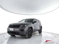 Grigio Usata 2017 Jeep Grand Cherokee SUV | 24.651 € (Buon prezzo)