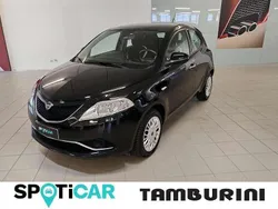 Blu Usata 2016 Lancia Ypsilon Silver Due volumi | 7800 € (Ottimo prezzo)
