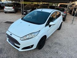 Bianco Usata 2013 Ford Fiesta Titanium Due volumi | 8200 € (Cara)