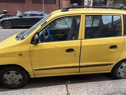 Giallo Usata 2002 Hyundai Atos Due volumi | 1500 € (Buon prezzo)
