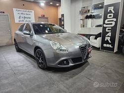 Grigio Usata 2012 Alfa Romeo Giulietta Distinctive Tre volumi | 6800 € (Ottimo prezzo)