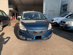 Blu Usata 2015 Opel Meriva Design Edition Monovolume | 6200 € (Buon prezzo)
