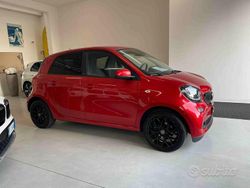 Rosso Usata 2018 Smart ForFour Passion Due volumi | 12.000 € (Buon prezzo)