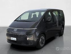 Grigio Nuova 2025 Hyundai Staria Monovolume | 43.850 € (Buon prezzo)