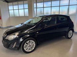 Nero Usata 2014 Opel Corsa Edition Due volumi | 4100 € (Ottimo prezzo)
