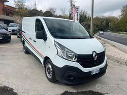 Bianco Usata 2017 Renault Trafic Monovolume | 10.999 € (Super prezzo)