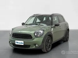 Verde Usata 2015 Mini Cooper D Countryman Business SUV | 10.900 € (Buon prezzo)