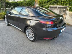 Nero Usata 2004 Alfa Romeo GT Distinctive Coupé | 3300 € (Buon prezzo)