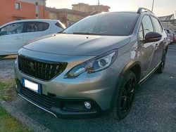 Grigio Usata 2019 Peugeot 2008 GT-line SUV | 10.900 € (Ottimo prezzo)