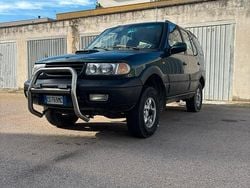 Verde Usata 2005 Tata Safari SUV | 5000 €