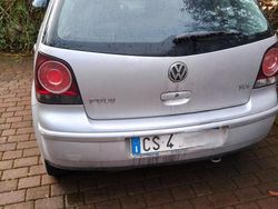 Grigio Usata 2005 VW Polo Due volumi | 1800 € (Buon prezzo)