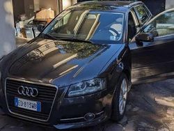 Nero Usata 2010 Audi A3 Ambition Tre volumi | 4500 € (Buon prezzo)