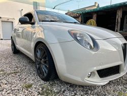 Bianco Usata 2010 Alfa Romeo MiTo Quadrifoglio Verde Due volumi | 8000 € (Molto cara)