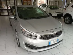 Argento Usata 2017 Kia Ceed Active Tre volumi | 10.500 € (Cara)