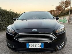 Nero Usata 2017 Ford Focus Titanium Tre volumi | 10.500 € (Buon prezzo)