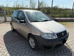 N.d. Usata 2005 Fiat Punto Dynamic Due volumi | 2500 € (Buon prezzo)