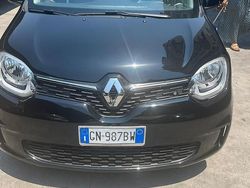 Nero Usata 2020 Renault Twingo Due volumi | 9700 € (Ottimo prezzo)