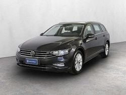 Manganese grey metallizzato Usata 2023 VW Passat Business Station wagon | 29.900 € (Buon prezzo)