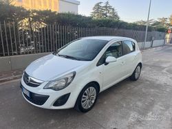 Bianco Usata 2015 Opel Corsa Edition Tre volumi | 6200 € (Buon prezzo)