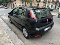 Nero Usata 2014 Fiat Punto Due volumi | 5000 € (Buon prezzo)