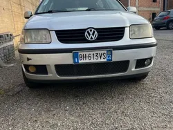 Usata 2000 VW Polo Tre volumi | 1200 € (Buon prezzo)