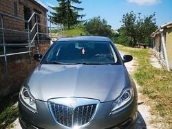 Grigio Usata 2010 Lancia Delta Due volumi | 3400 € (Buon prezzo)