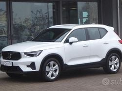 Bianco Usata 2024 Volvo XC40 Core SUV | 29.950 € (Super prezzo)