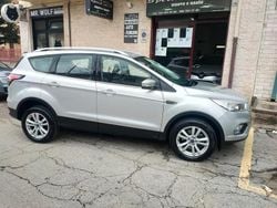 Argento Usata 2018 Ford Kuga Titanium SUV | 13.999 € (Buon prezzo)