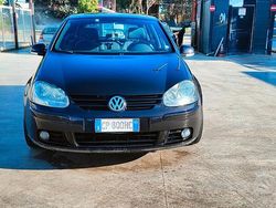 Nero Usata 2005 VW Golf IV Tre volumi | 3000 € (Molto cara)