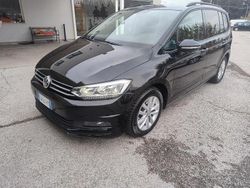 Nero Usata 2019 VW Touran Monovolume | 18.700 € (Buon prezzo)