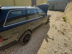 Usata 2001 Audi A6 Station wagon | 800 €