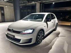 Bianco carrara Usata 2016 VW Golf VII GTI Tre volumi | 20.900 € (Buon prezzo)