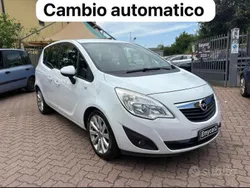 Usata 2011 Opel Meriva Cosmo Monovolume | 4900 € (Cara)