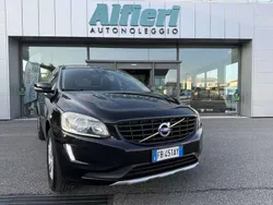 Nero Usata 2015 Volvo XC60 Momentum SUV | 11.500 € (Buon prezzo)