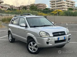 Usata 2004 Hyundai Tucson Active SUV | 2999 € (Buon prezzo)