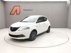 Bianco Usata 2024 Lancia Ypsilon Due volumi | 13.890 € (Buon prezzo)