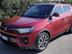 Rosso Usata 2021 Ssangyong (KGM) Tivoli SUV | 12.600 € (Cara)