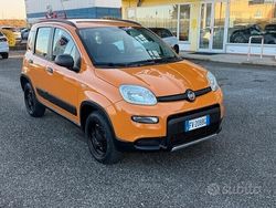 Arancione Usata 2019 Fiat Panda 4x4 S Due volumi | 11.900 € (Buon prezzo)