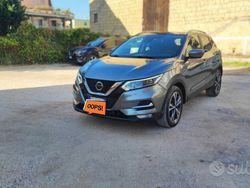 Grigio Usata 2018 Nissan Qashqai SUV | 17.300 € (Molto cara)
