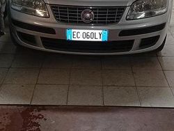 Grigio Usata 2009 Fiat Idea Monovolume | 3300 € (Buon prezzo)