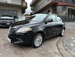 Nero Usata 2015 Lancia Ypsilon Gold Due volumi | 7999 € (Buon prezzo)