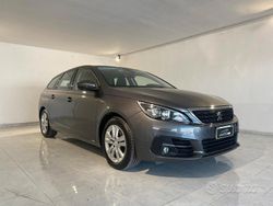 Grigio Usata 2019 Peugeot 308 Allure Station wagon | 11.900 € (Cara)