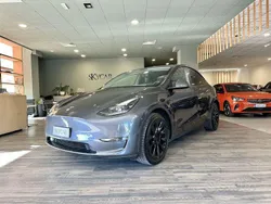 Grigio Usata 2022 Tesla Model Y Long Range SUV | 34.500 € (Ottimo prezzo)