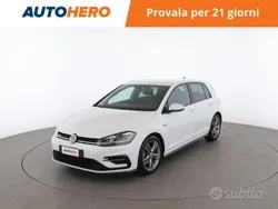Bianco Usata 2018 VW Golf VII Sport Tre volumi | 18.199 € (Buon prezzo)