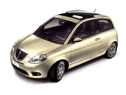Nero Usata 2013 Lancia Ypsilon Due volumi | 3900 € (Buon prezzo)