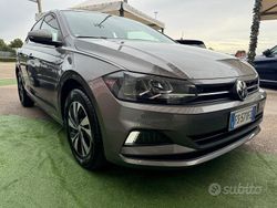 Grigio Usata 2018 VW Polo Highline Tre volumi | 10.000 € (Buon prezzo)