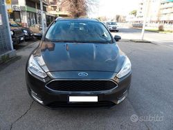 Grigio Usata 2018 Ford Focus Business Edition Station wagon | 7500 € (Molto cara)